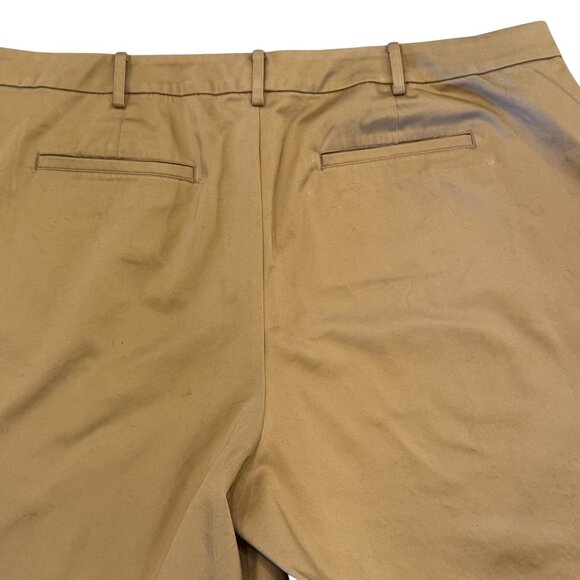 Like new LAUREN Ralph Lauren Tan Flat Front Chino Shorts Size 22W - Picture 7 of 8